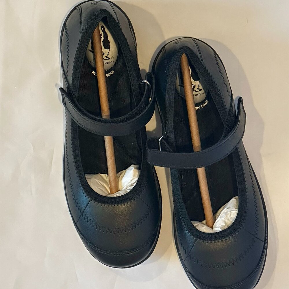 Hush Puppies Mary Jane's Size 5.5M - black